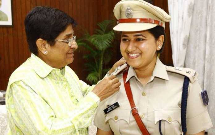 किरण बेदी