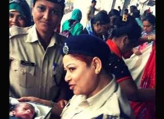 रेलवे सुरक्षा बल की महिला सिपाहियों नीलम और सुरेखा को कैसे भूलेगी तबस्सुम महिला सिपाही नीलम गुप्ता और सुरेखा कदम को सलाम