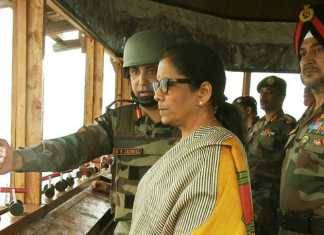 चीन और पाकिस्तान दोनों सीमाओं पर सतर्क है भारत : सीतारमण निर्मला सीतारमण