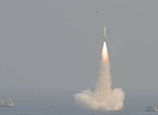 भारत ने समुद्र की गहराई से दागी मिसाइल