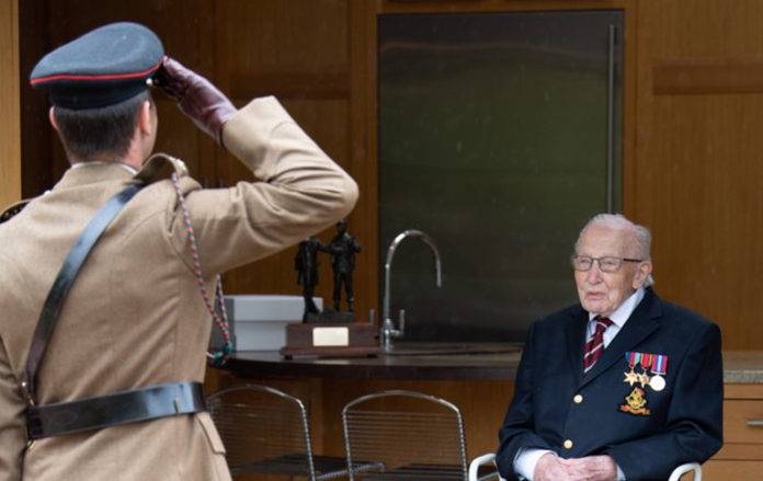 captain-tom-moore-4