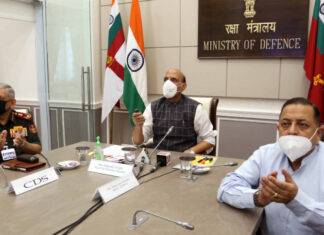 ਸਰਹੱਦ ‘ਤੇ ਗੁੰਮਨਾਮ ਯੋਧਾ ਜਾਨ ਖਤਰੇ ਵਿੱਚ ਪਾ ਕੇ ਬਣਾ ਰਹੇ ਧੱੜਲੇ ਨਾਲ ਪੁੱਲ