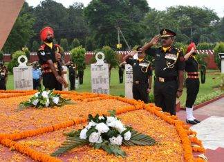 ਭਾਰਤੀ ਫੌਜ ਦੀ ਸਿੱਖ ਰੈਜੀਮੈਂਟ ਨੇ ਮਾਣ ਨਾਲ ਮਨਾਇਆ 175ਵਾਂ ਸਥਾਪਨਾ ਦਿਹਾੜਾ