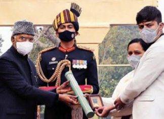 शहीद पिता के नाम का ‘अशोक चक्र’ प्राप्त करने वाला मानिक भी पहनेगा खाकी एएसआई बाबू राम