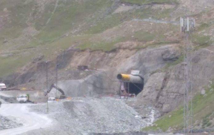 Zojila-Tunnel-1 ਜ਼ੋਜਿਲਾ ਸੁਰੰਗ