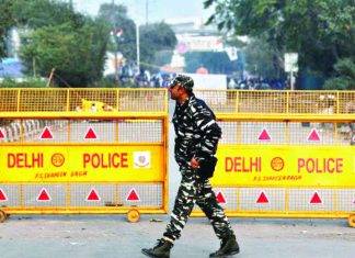 A  story from Delhi Files :  policing the police is tough but a noble task too