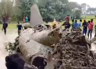 भारतीय वायुसेना का हॉक विमान कलाईकुंडा में दुर्घटना का शिकार हुआ