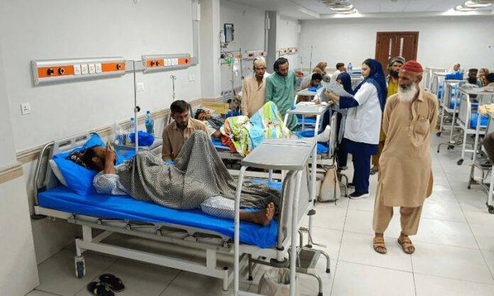 pakistan police attack