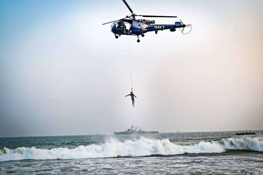Operation Demonstration on Navy Day at Blue Flag Beach - Rakshak News