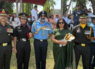 Lt. Parul Dadhwal : First woman from five-generation military family created history