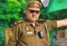 ट्रैफिक सब इंस्पेक्टर आफाक खान