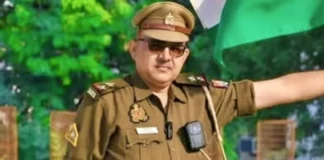 ट्रैफिक सब इंस्पेक्टर आफाक खान