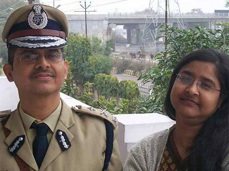 amitabh and nutan Former IPS officer Amitabh Thakur with his wife Nutan Thakur (file photo)