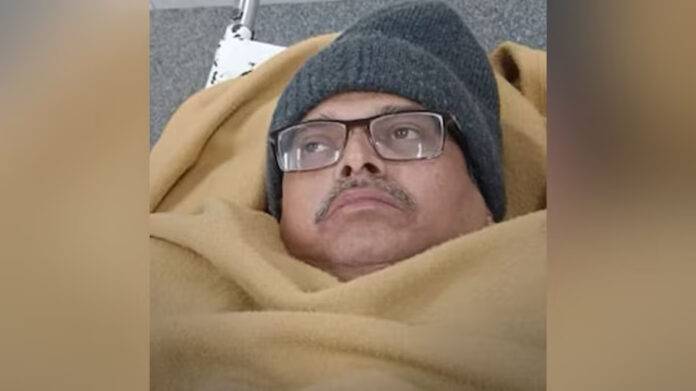 amitabh thakur hospital सीने में दर्द उठने पर अस्पताल में भर्ती पूर्व आईपीएस अमिताभ ठाकुर