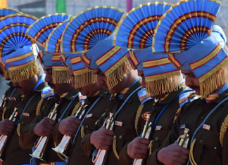 सरकार के रवैए से नाराज केन्द्रीय पुलिस संगठनों के पूर्व अफसर 23 मार्च को दिल्ली में धरना देंगे प्रतीक के तौर पर फोटो ( फाइल फोटो )