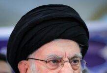 ਈਰਾਨ ਦੇ ਸੁਪਰੀਮ ਲੀਡਰ ਆਯਤੁੱਲਾ ਖਮੇਨੀ ਇਜ਼ਰਾਈਲ-ਅਮਰੀਕਾ ਹਮਲੇ ਵਿੱਚ ਮਾਰੇ ਗਏ, ਪਰਿਵਾਰਕ ਮੈਂਬਰ ਅਤੇ ਕਈ ਕਮਾਂਡਰ ਵੀ ਮਾਰੇ ਗਏ ਇਜ਼ਰਾਈਲ ਨੇ ਅਮਰੀਕਾ ਦੇ ਸਮਰਥਨ ਨਾਲ ਪਿਛਲੇ 24 ਘੰਟਿਆਂ ਵਿੱਚ ਈਰਾਨ 'ਤੇ 1,200 ਤੋਂ ਵੱਧ ਬੰਬ ਸੁੱਟੇ ਹਨ। ਇਜ਼ਰਾਈਲੀ ਹਵਾਈ ਫੌਜ ਨੇ ਇਹ ਜਾਣਕਾਰੀ ਸਾਂਝੀ ਕੀਤੀ ਹੈ।