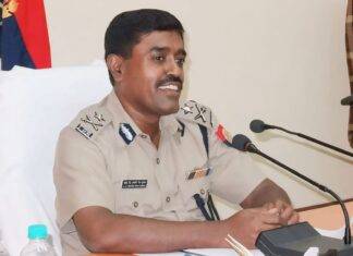 रिटायरमेंट से तीन महीने पहले तरक्की , आईपीएस एलवी एंटनी देव कुमार बने महानिदेशक आईपीएस एलवी एंटनी देव कुमार ( फाइल फोटो )