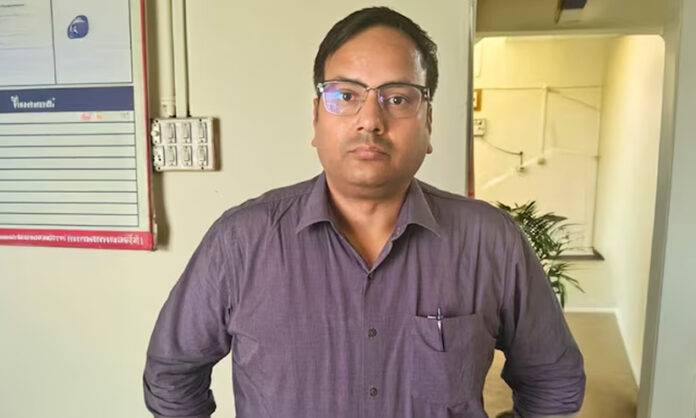 captain sandeep पुलिस हिरासत में संदीप तोमर captain sandeep पुलिस हिरासत में संदीप तोमर