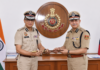 आईपीएस सतीश गोलचा ने अनुराग कुमार को अपनी जगह दिल्ली पुलिस की कमान सौंपते समय बैटन थमाई.