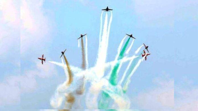 Daring maneuvers by the Indian Air Force's Suryakiran Aerobatic Team aircraft in Meerut, Uttar Pradesh. Daring maneuvers by the Indian Air Force's Suryakiran Aerobatic Team aircraft in Meerut, Uttar Pradesh.
